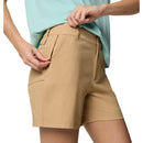 Columbia Women's Leslie Falls™ Short II - Canoe  