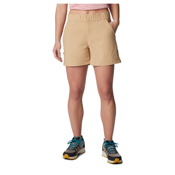 Explore the outdoors in style with Great Outdoors' Columbia Firwood Camp™ II Shorts, perfect for all diverse terrain. Shop now!