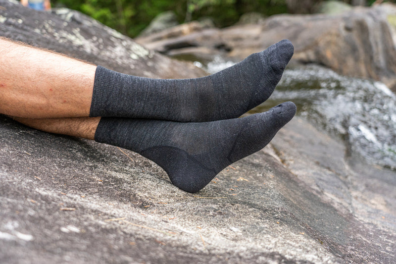 Darn Tough Light Hiker Micro Crew Hiking Sock - Black  
