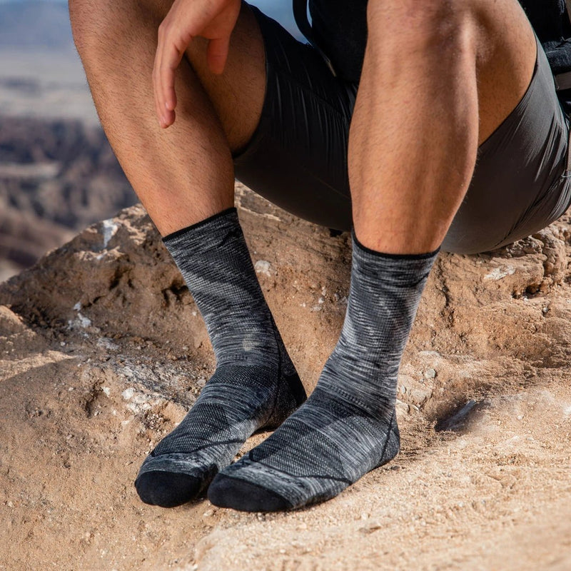 Darn Tough Light Hiker Micro Crew Lightweight Hiking Sock  
