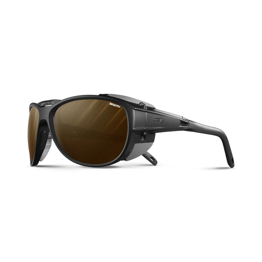 Discover unmatched clarity and protection with Julbo's Explorer 2.0 Mountaineering Glasses featuring Reactiv Lenses. Perfect for your next extreme adventure!