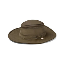Lightweight and durable Tilley LTM6 Airflo Sun Hat, featuring Airflo® ventilation and eco-friendly materials. Stylish and functional.