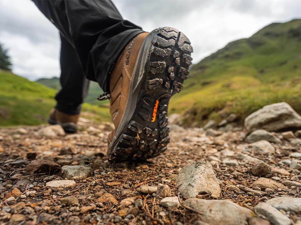 Women's Cyrus 2 GTX lifestyle image