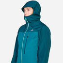 Women's Makalu GORE-TEX Jacket three-quarter view, Spruce/Deep Teal
