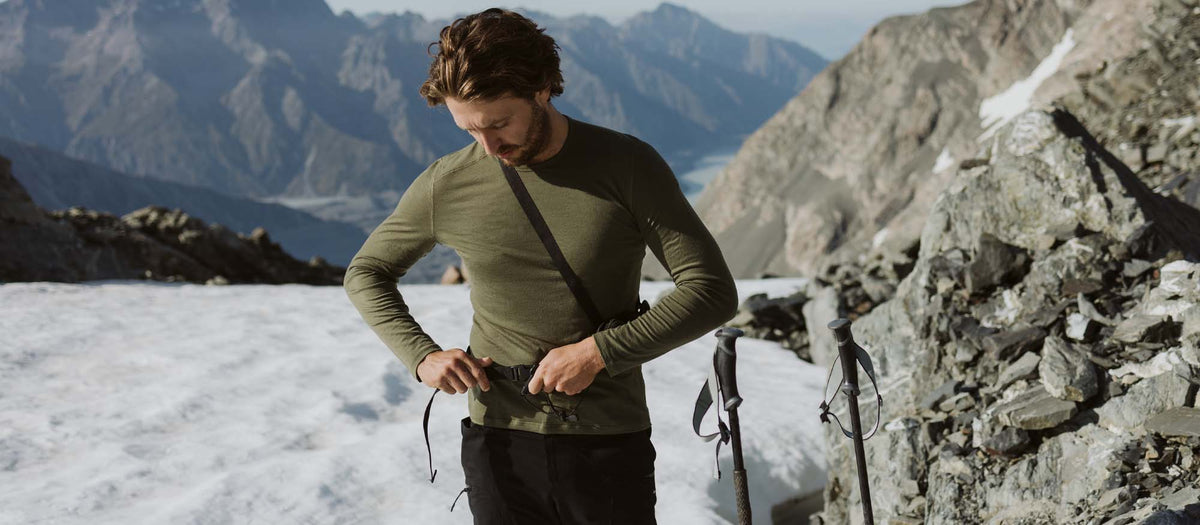 Men's Merino 260 Tech Long Sleeve Crew in terrain